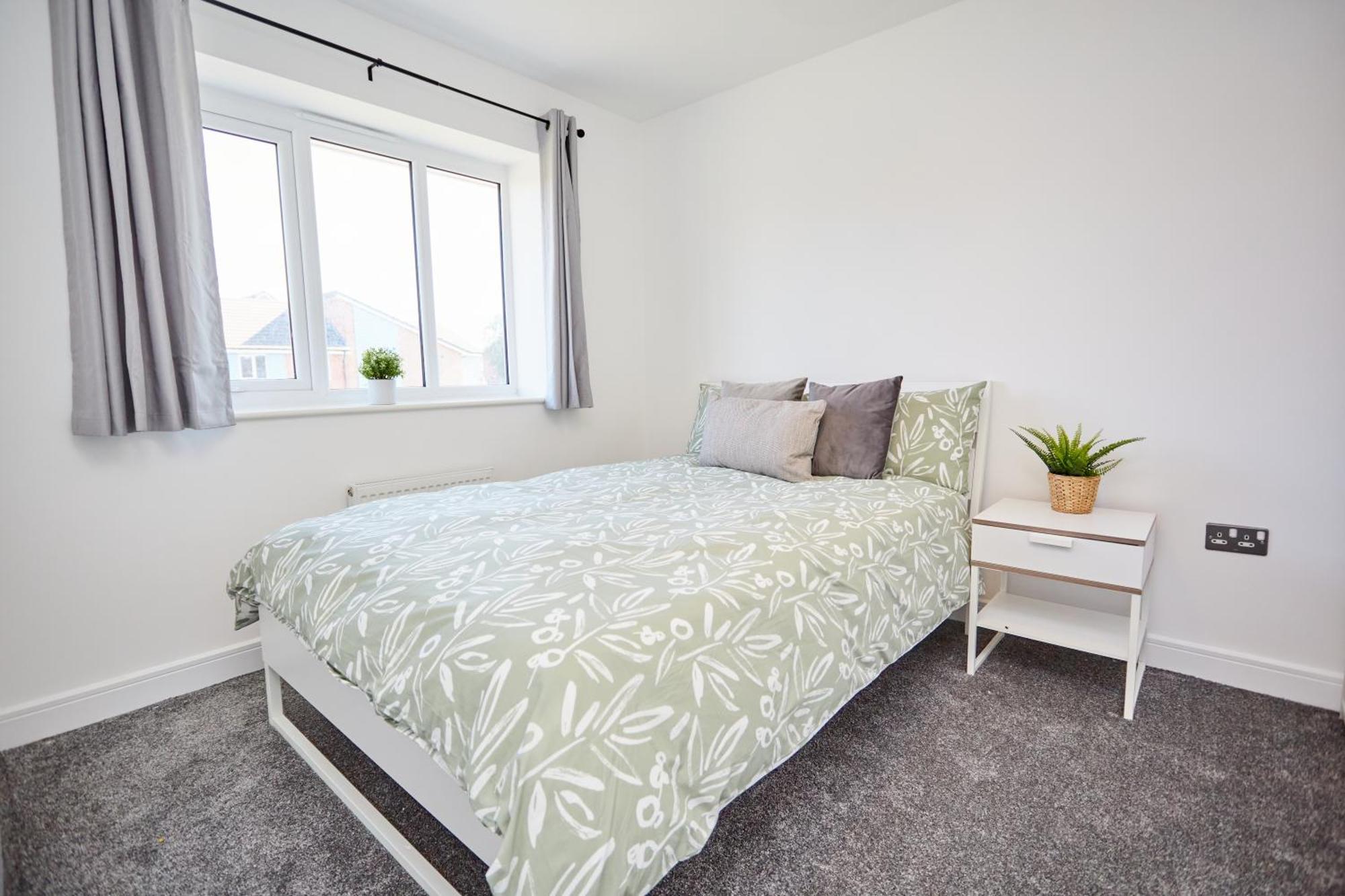 Cosy,Modern And Relaxing 3 Bedroom House With Parking Manchester Bagian luar foto